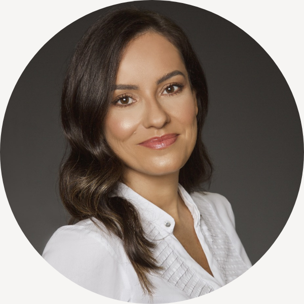 Fabíola Ritzmann de Oliveira Santiago