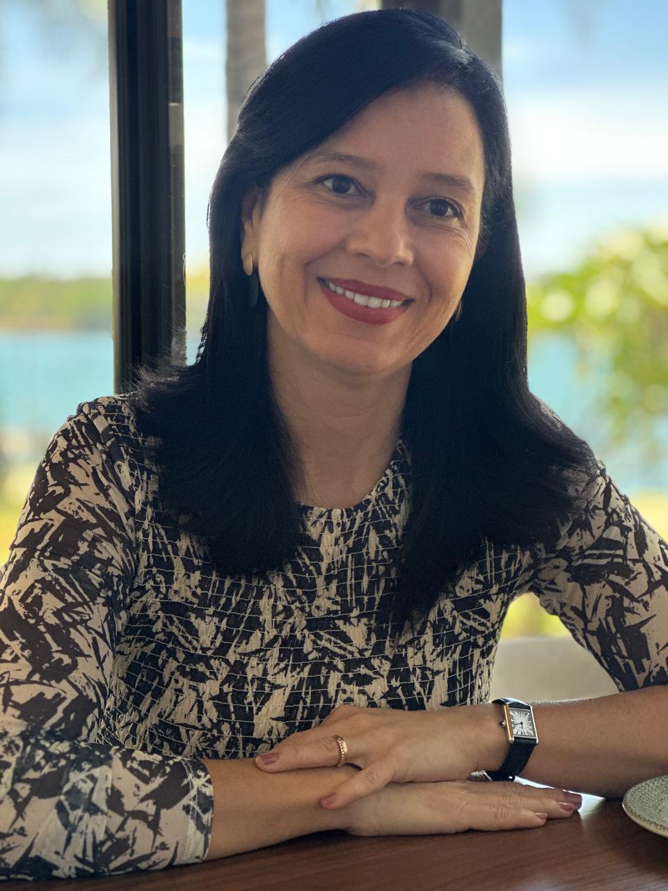 Ministra Grace Mendonça