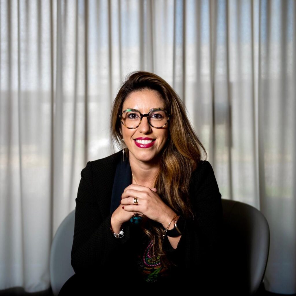 Aline Damasio Goulart