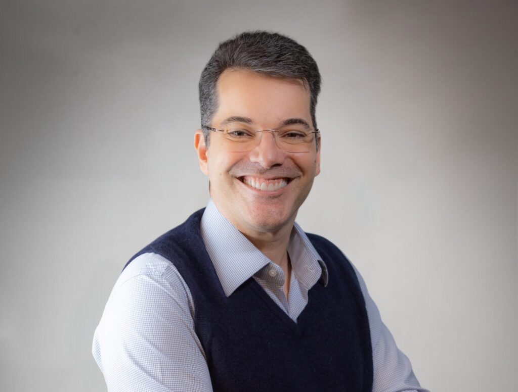 Carlos Fernando Siqueira Castro