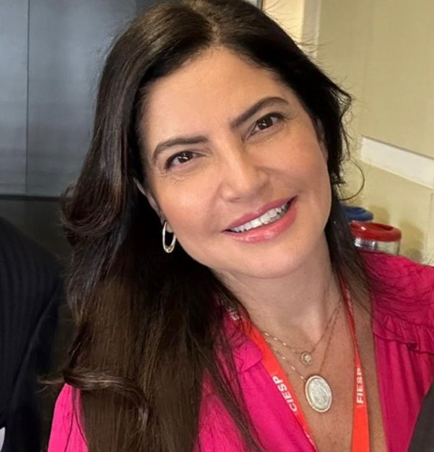Luciana Nunes Freire Kurtz